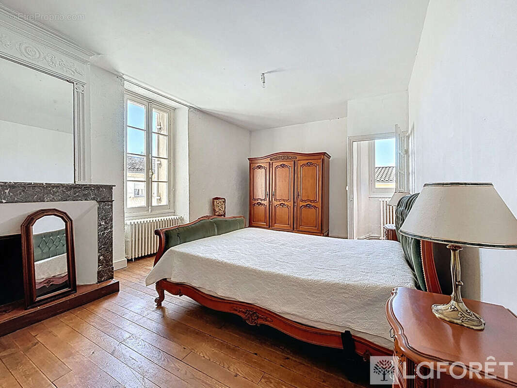 Maison Cadillac En Fronsadais 5 pièces1 51 m2 - photo 7