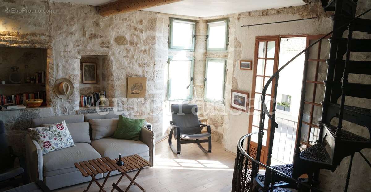 Maison à NEZIGNAN-L&#039;EVEQUE