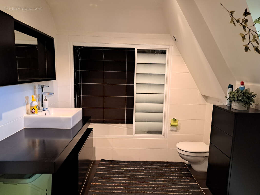 Maison à LE CHAMBON-SUR-LIGNON