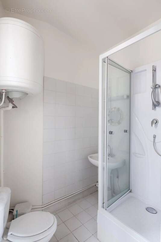 Appartement à PARIS-11E
