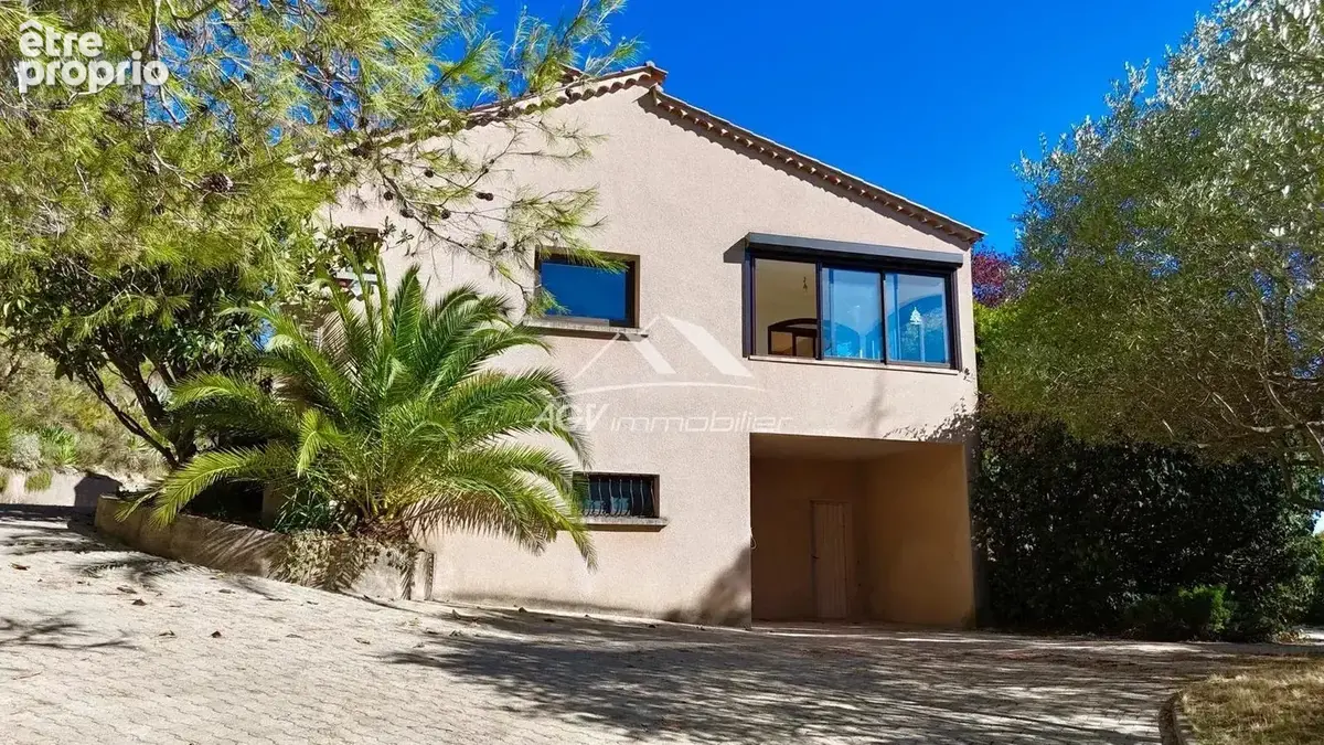 Propriété de 197 m² habitable sur environ 1600 m², vue imprénable - photo 28