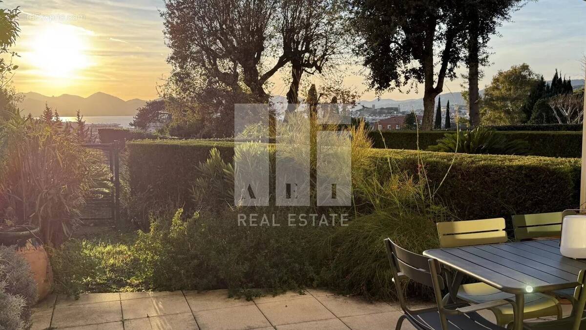 Appartement à CANNES