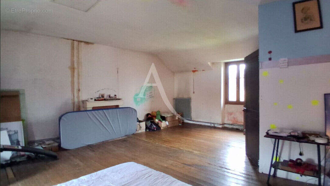 Maison à LE PELLERIN