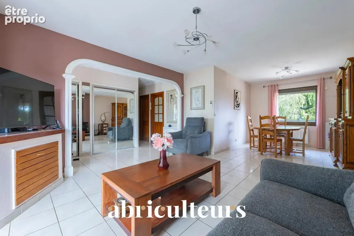 Maison familiale à proximité de la forêt domaniale de Longchamp en vente à Varanges (21110) - photo 4