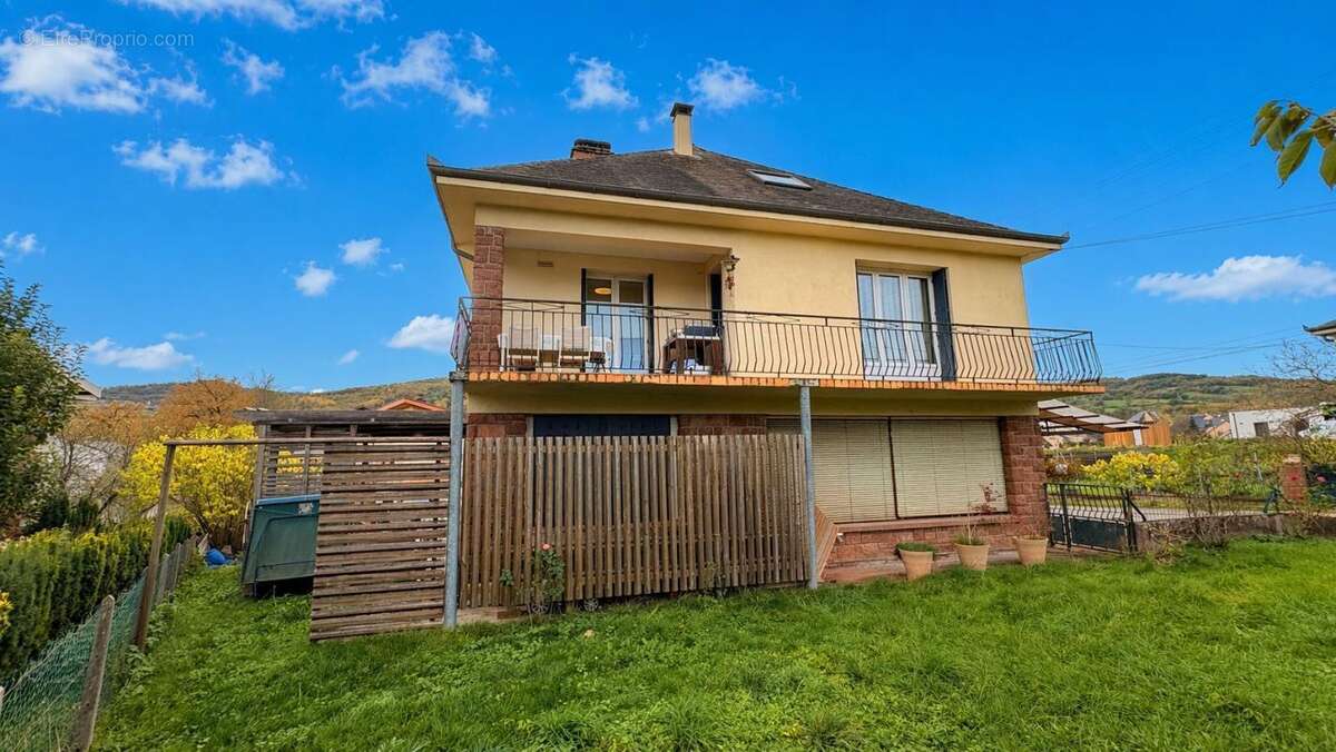 Maison à SAINT-CHRISTOPHE-VALLON