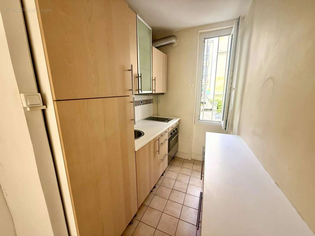 Appartement à PARIS-11E