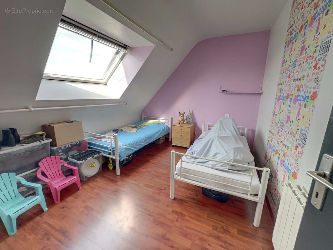 Maison à LA CHAPELLE-NEUVE