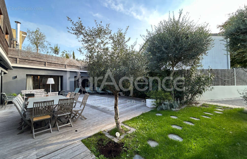 Maison avec piscine chauffée et jardin   Centre-ville de Saint-Palais-sur-Mer - photo 27