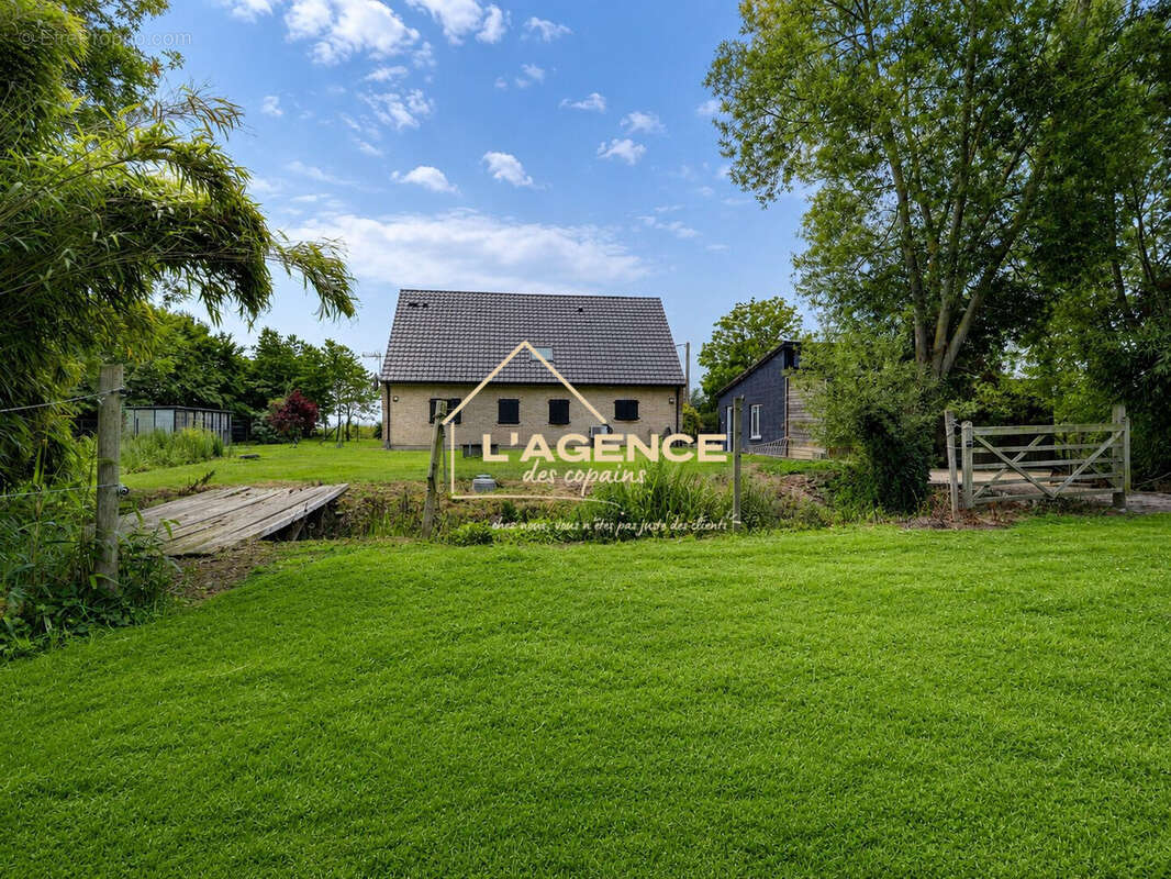 Maison 200 m² à Bambecque  - photo 6