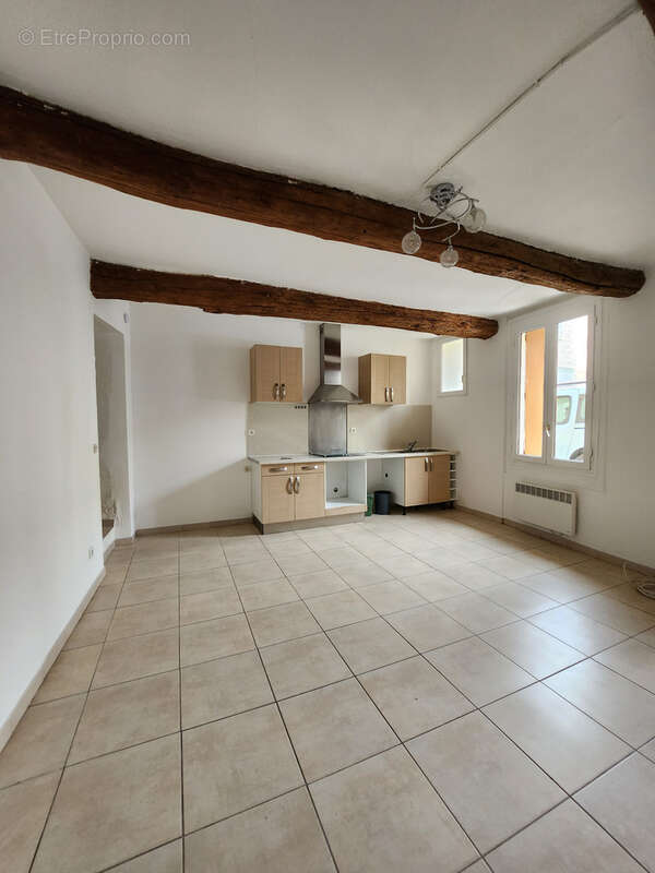 Appartement à PAULHAN