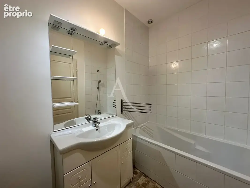 Appartement type 3 avec terrasse jardin garage cave vue mont d or - photo 13