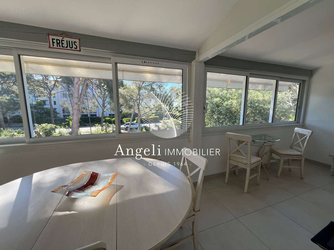 Appartement à FREJUS