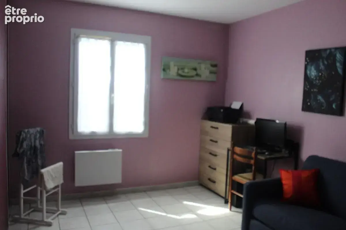 Maison de 110m² avec 3 chambres, véranda et garage à Saint Romain De Benet 289 000 - photo 14
