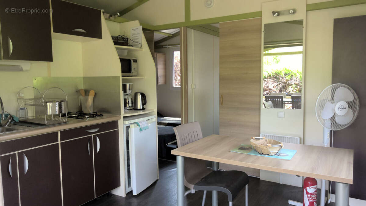 Maison à SAINT-FLORENT-SUR-AUZONNET