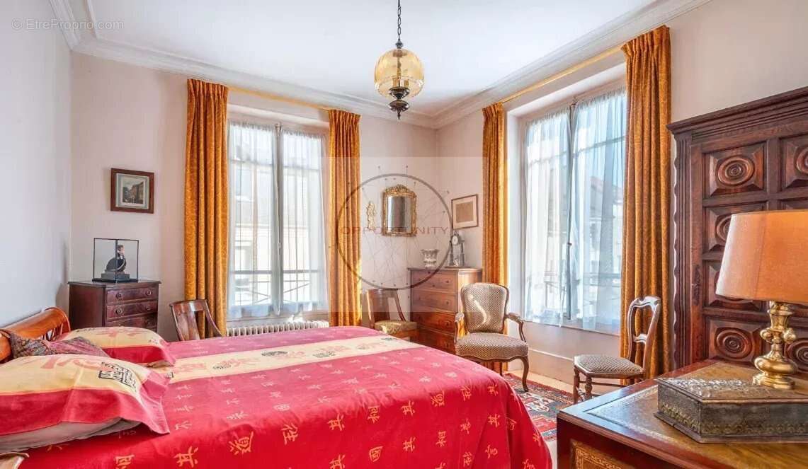 Maison à VINCENNES