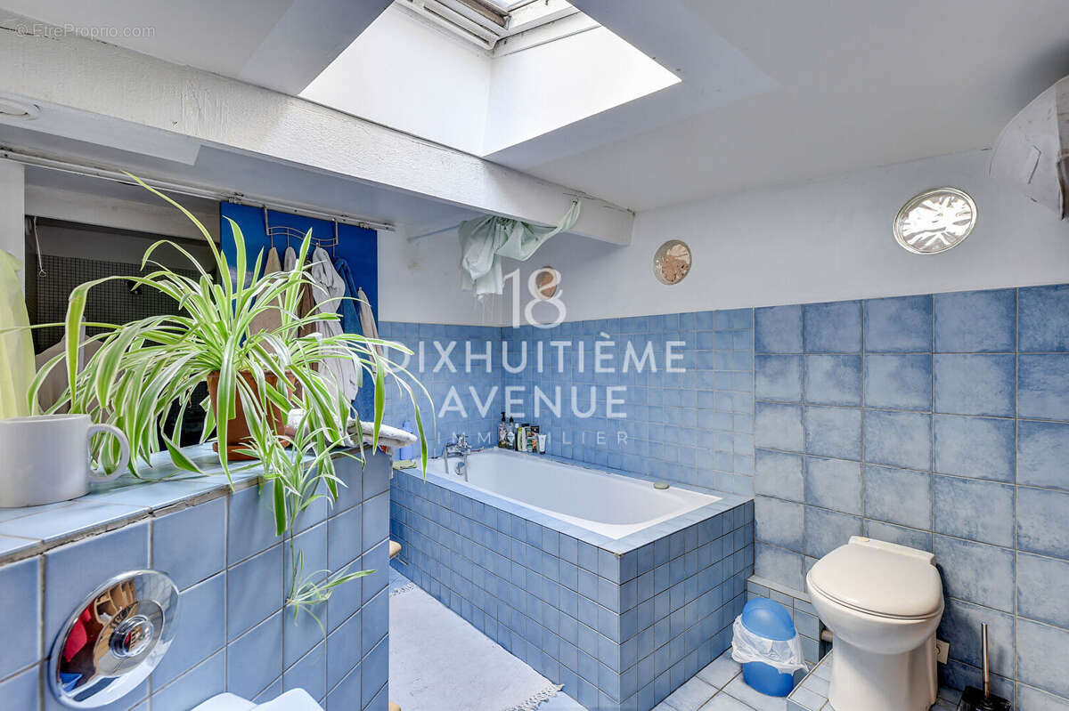 Appartement à PARIS-18E