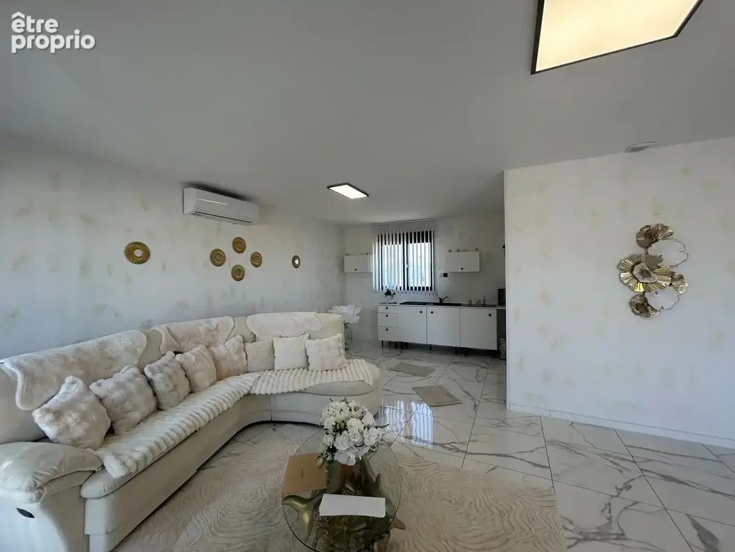 VILLENEUVE SUR LOT, Maison de plain-pied, 2 chambres, jardin et garage. - photo 2