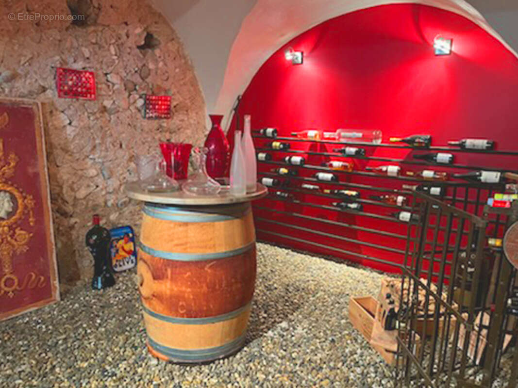 Maison à MONTELIMAR