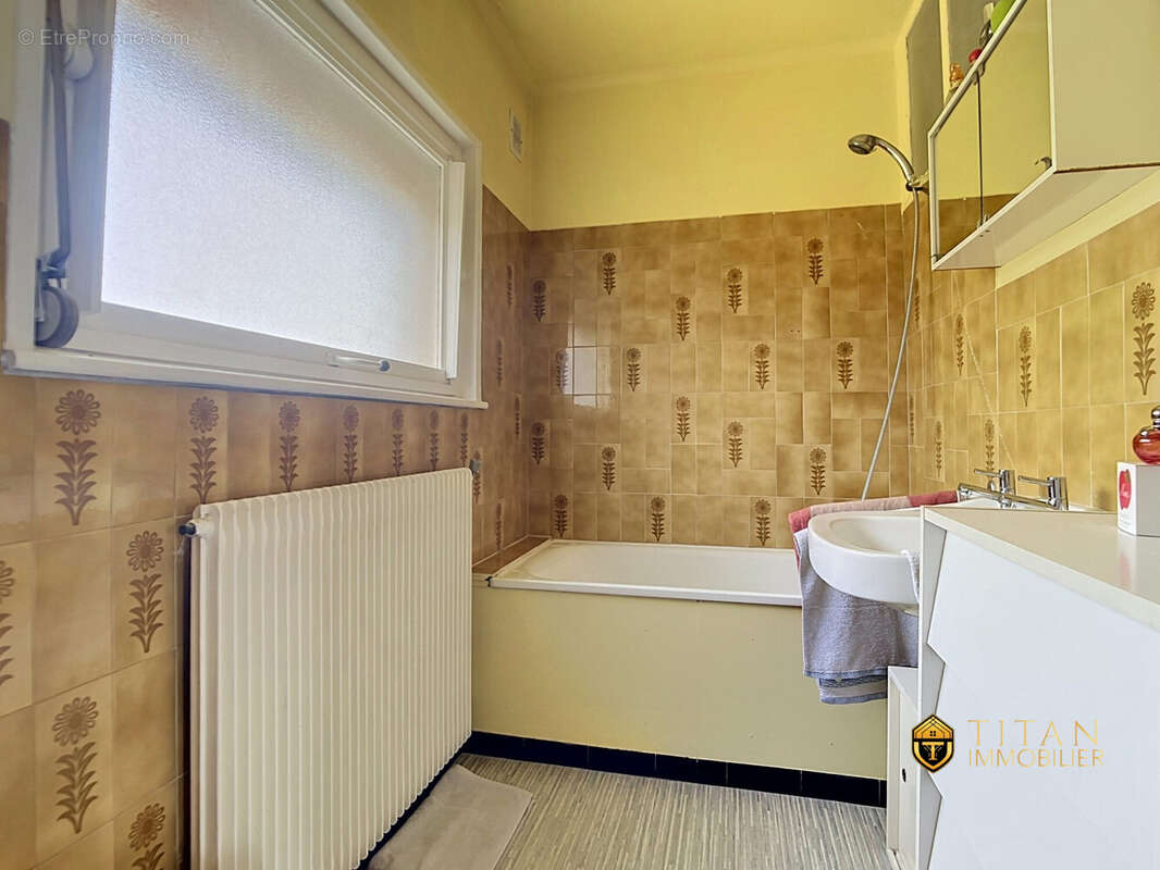 Maison 3 chambres, jardin plein sud à Dunkerque (59640) - Titan Immobilier  - Maison à DUNKERQUE
