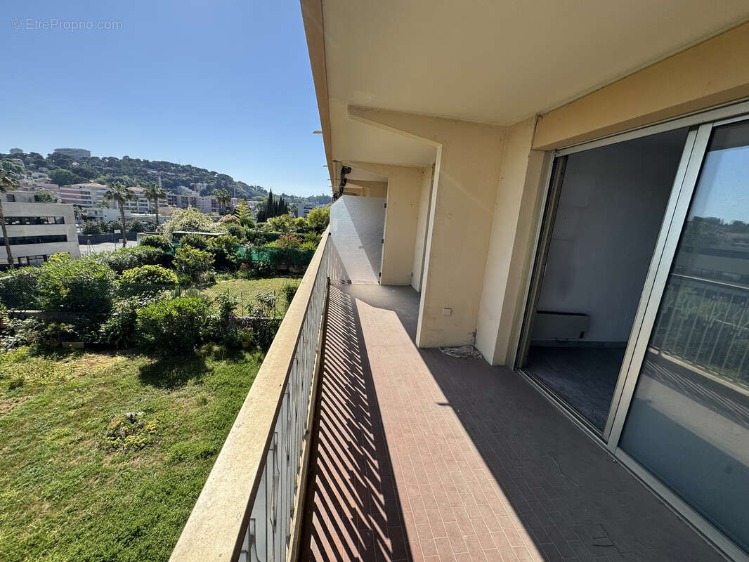 Appartement à CAGNES-SUR-MER