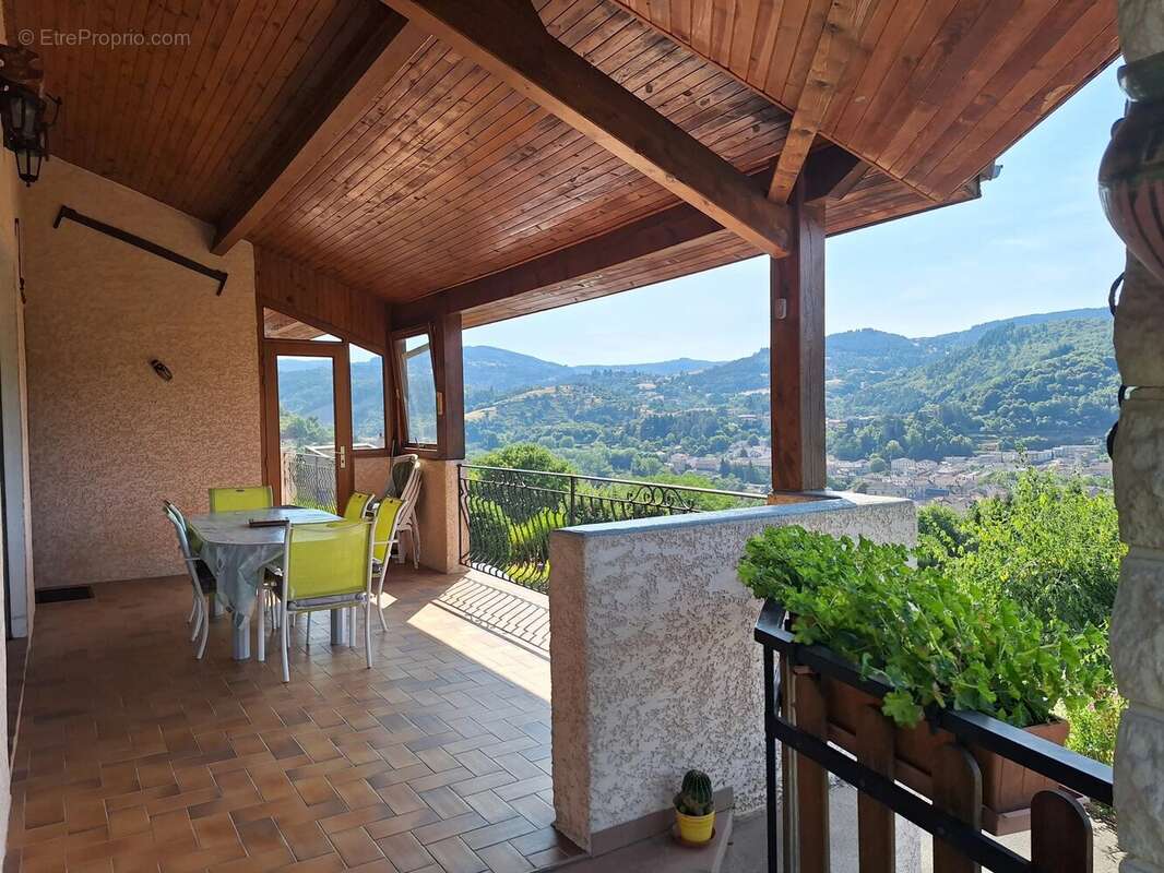 Maison de 129 m² à Lamastre 5 pièces avec vue - photo 2