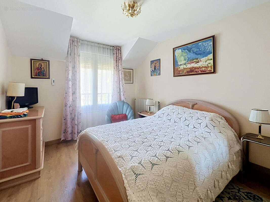 Maison 172m² à suresnes - photo 11