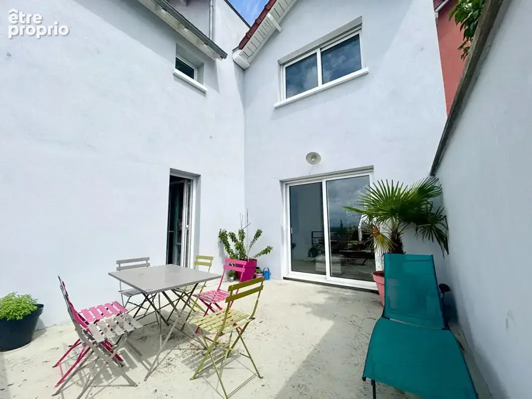 Maison Fontenay **quartier RIGOLLOTS** 2 terrasses 2 jardins - photo 8