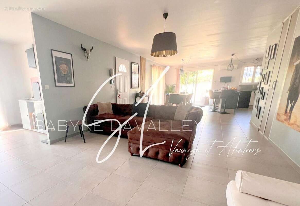 Photo 4 - Maison à CLARENSAC