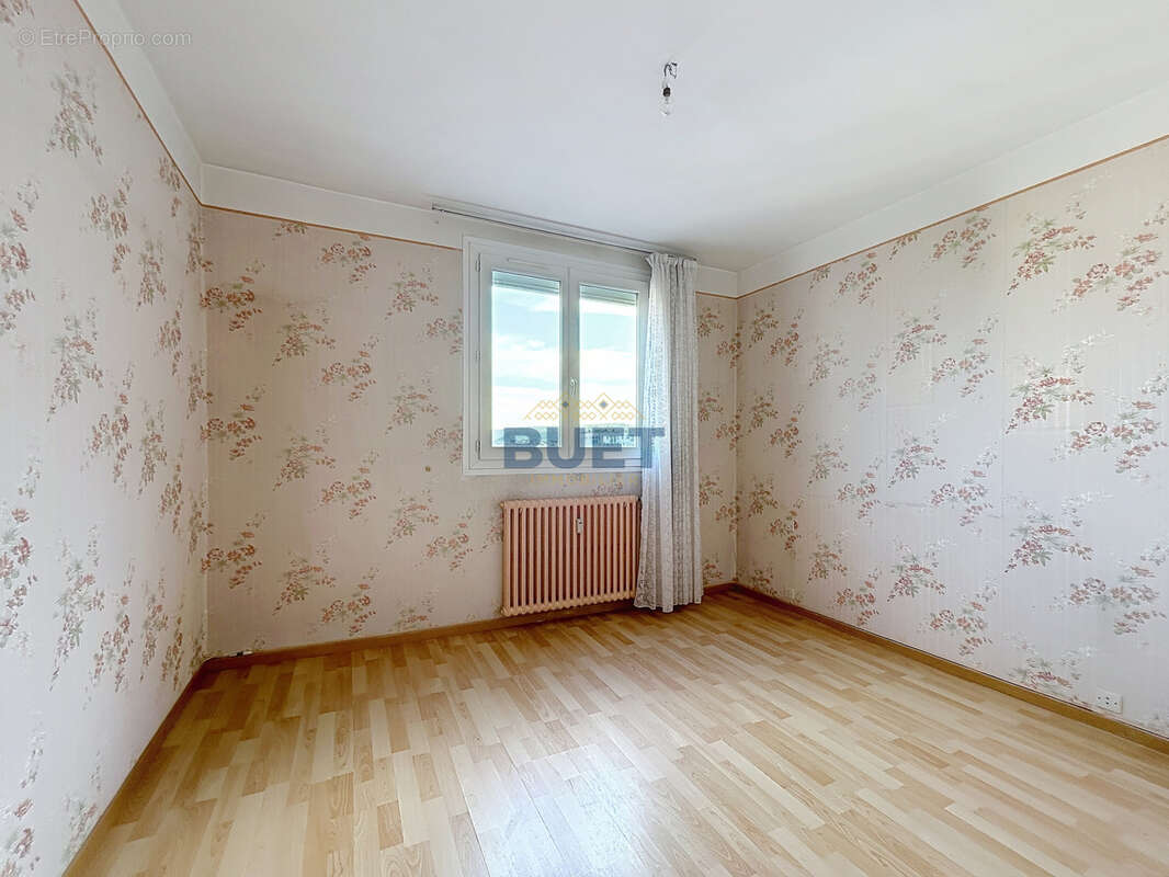 Appartement à CHENOVE