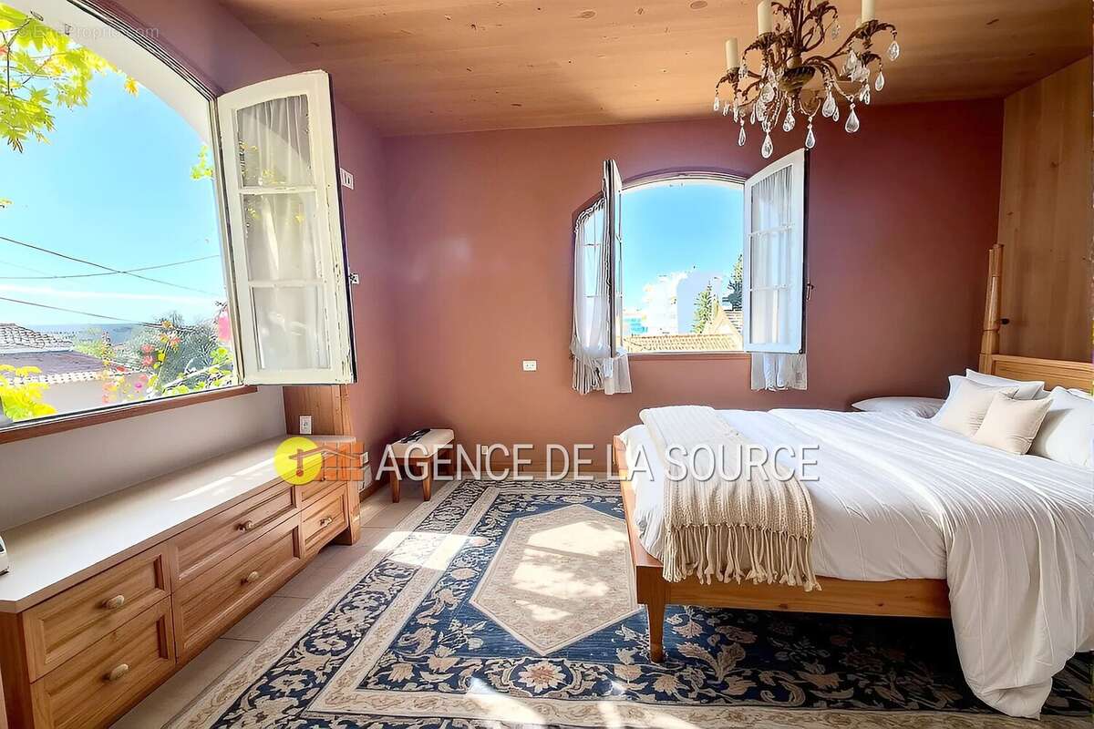 Maison à ANTIBES