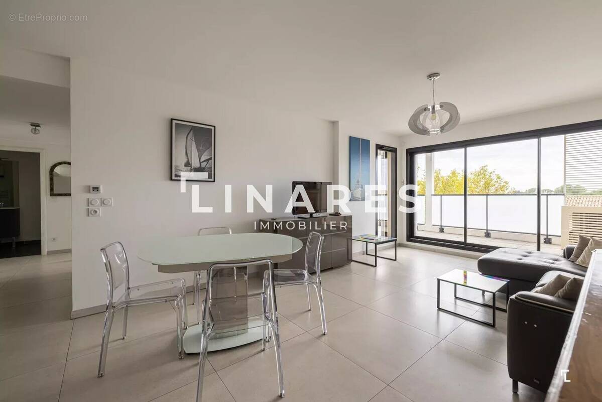 Appartement à MARSEILLE-12E