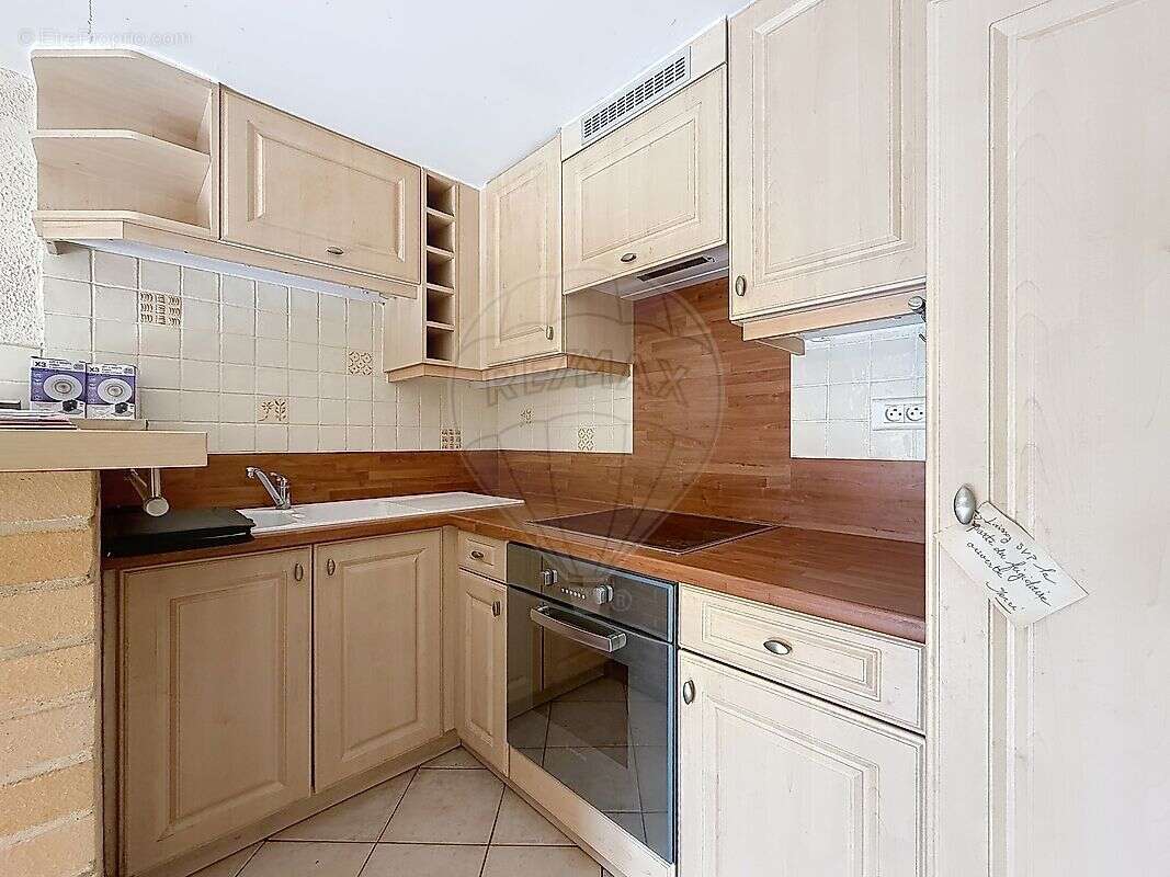 Appartement à SAVIGNY-SUR-CLAIRIS