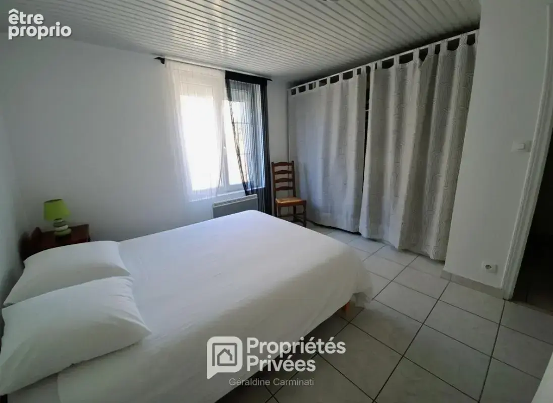 A VENDRE EN EXCLUSIVITÉ 37230 Fondettes, Maison de ville / Appartement 135m², 4/5 chambres, Cour fermée sécurisée, Stationnement - photo 11