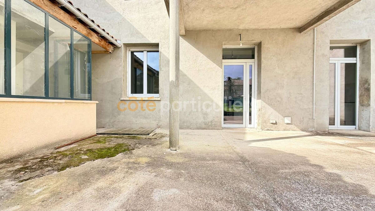 Maison à CASTELSARRASIN