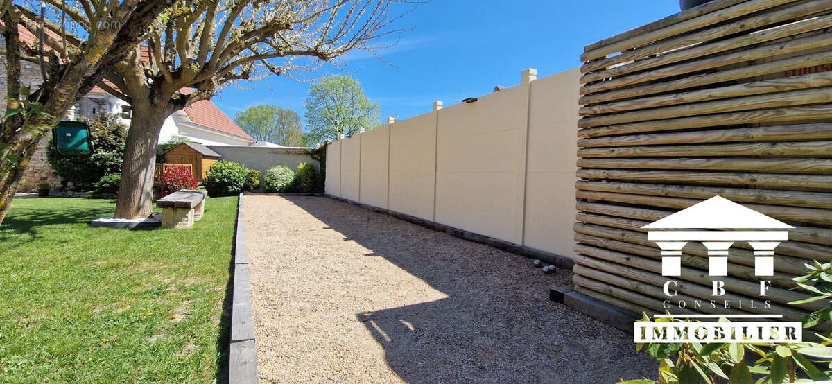 Maison à SAINT-MARCEL