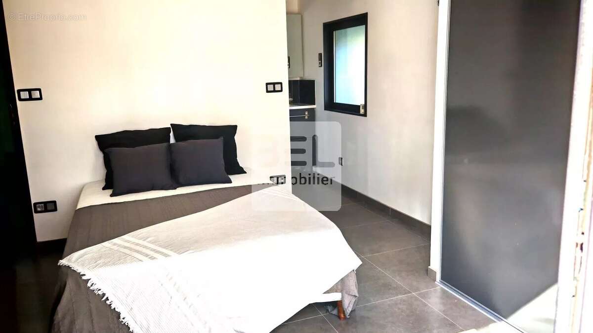 Maison à GOUDARGUES