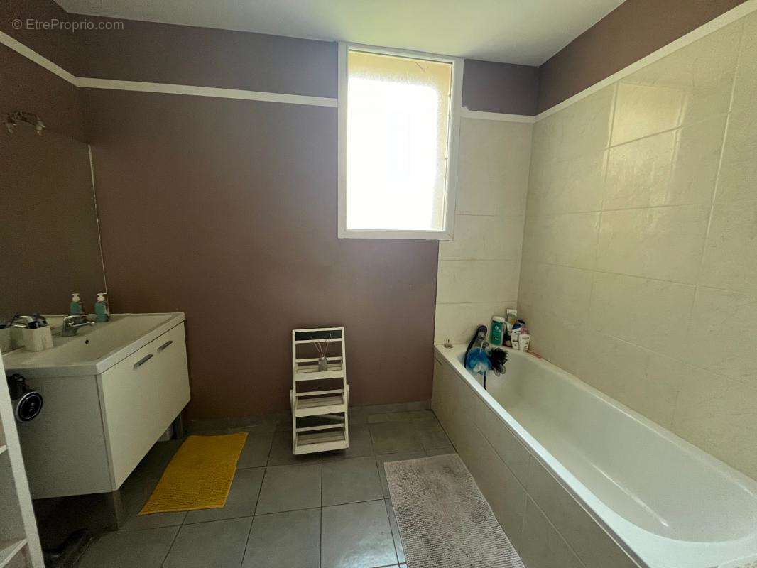 Appartement à CHAUNY