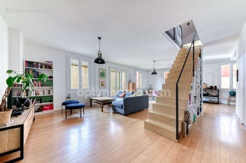 Appartement à vendre 3 pièces VILLEURBANNE (69) - photo 2