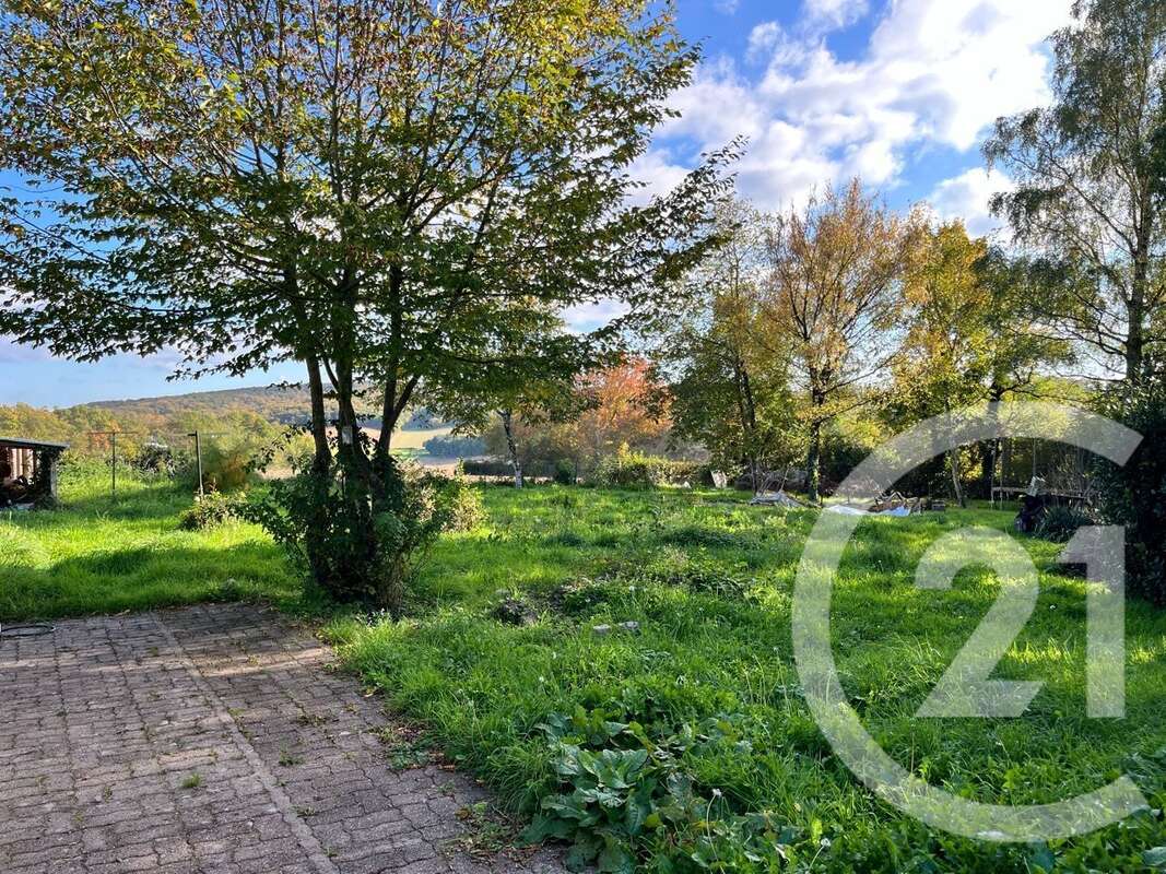 Maison à CHATEAUNEUF-VAL-DE-BARGIS