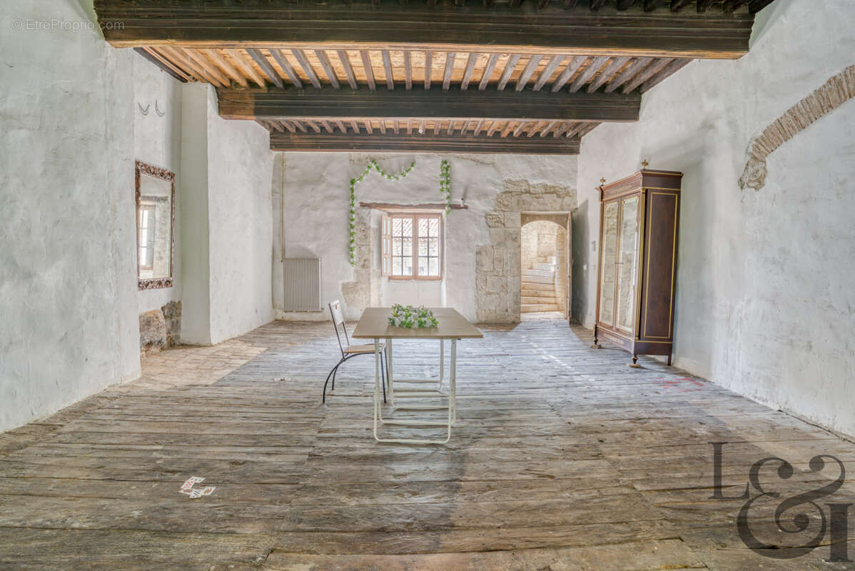 Exceptionnel château médiéval du XIVème siècle à Courbiac (Lot-et-Garonne, 47) - photo 5