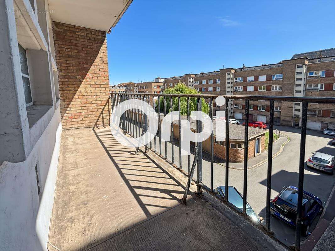 Appartement de type 4 en hyper centre de Dunkerque avec balcon et cave - photo 8