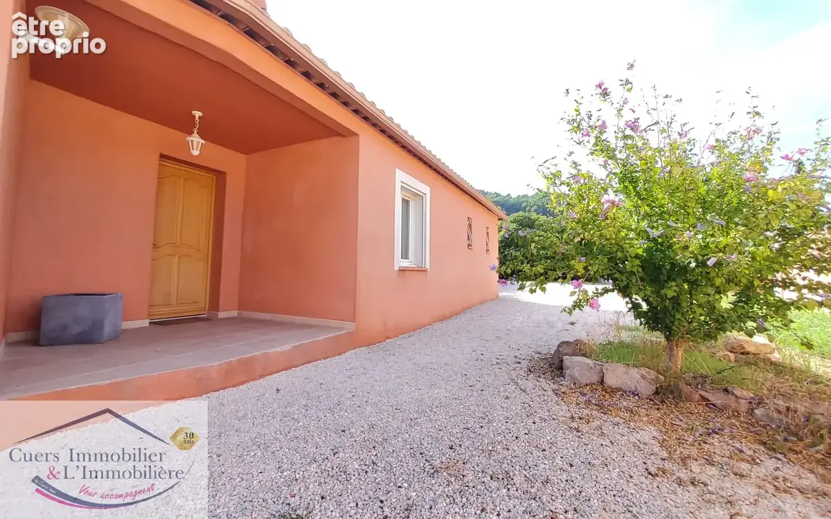 Cuers, villa T7 183m2 - photo 8