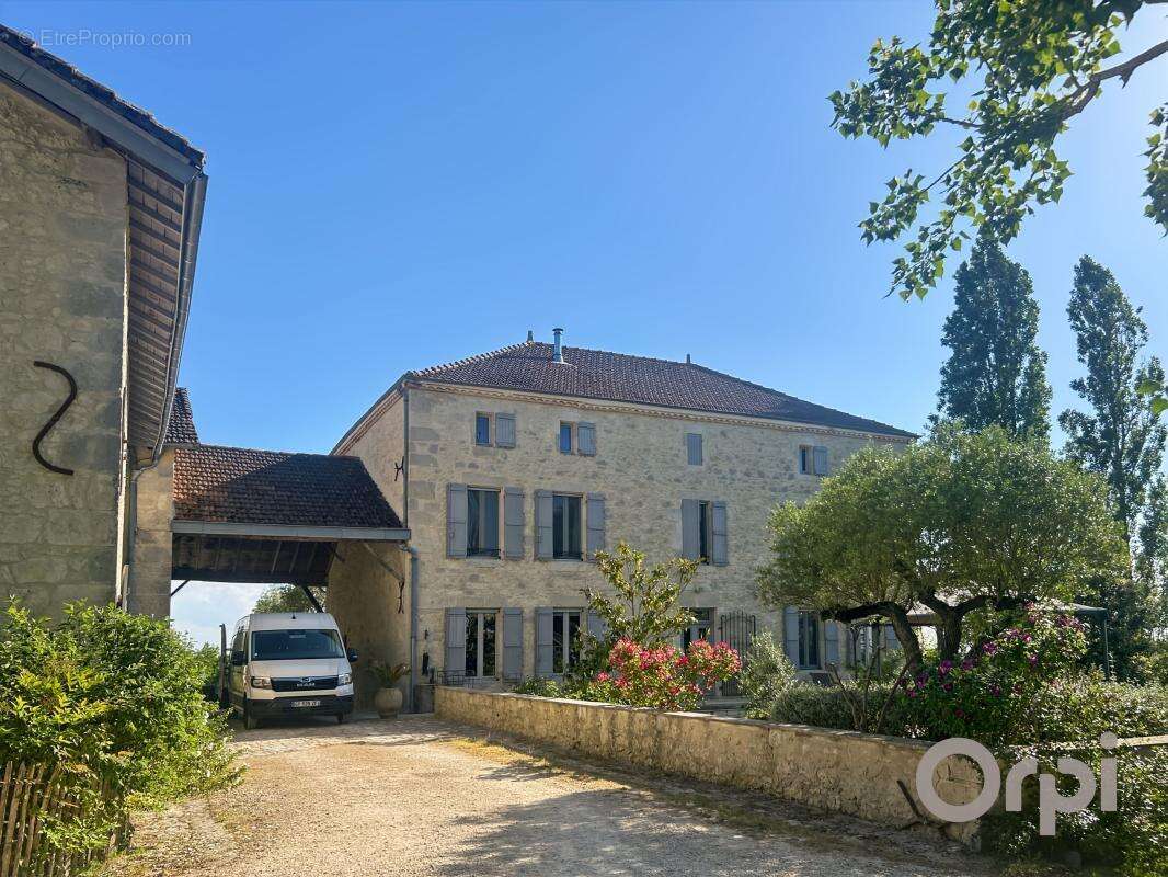Maison à LECTOURE