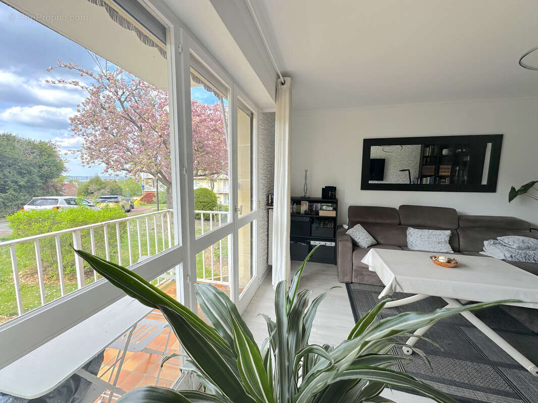 Appartement à CHAMBOURCY