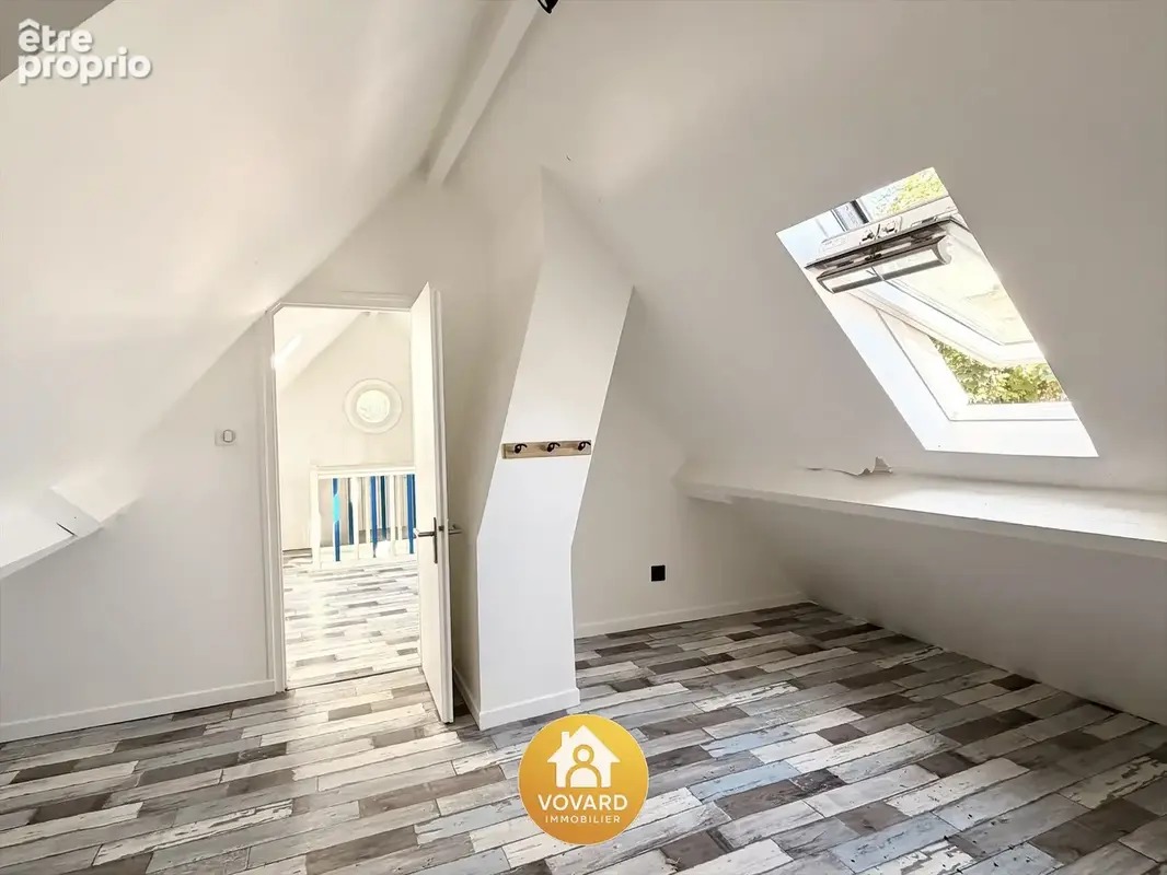 Pavillon de 152 m2 - 5 Chambres à 7 min de la gare - photo 16