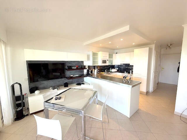 Appartement à CAP-D'AIL