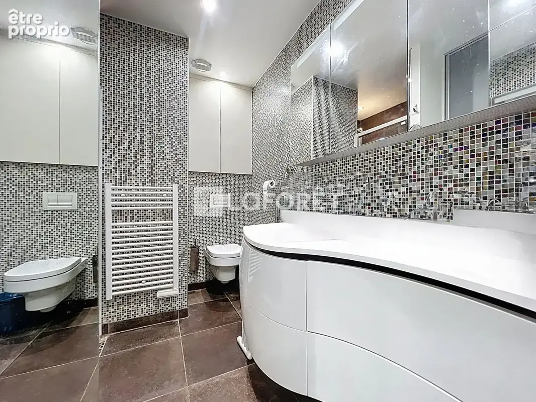 Appartement 136 m² à vendre Centre-ville de Chartres Accès indépendant et ascenseur privatif - photo 8