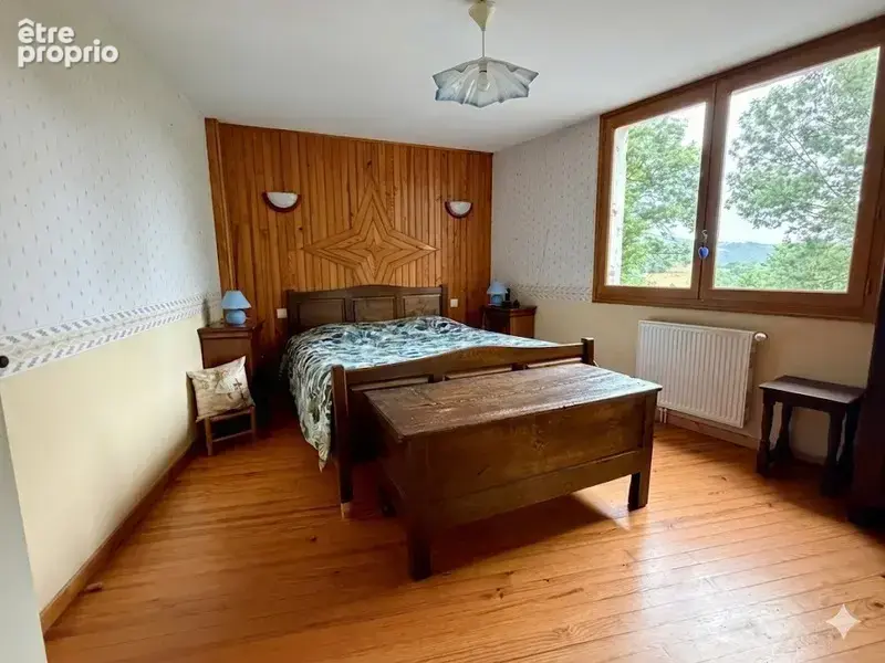  Maison à vendre à Manglieu – 162 m² habitables avec granges, 5 chambres, terrain et vue dégagée sur la nature - photo 6