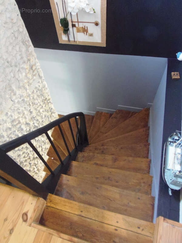 Maison à CHENAC-SAINT-SEURIN-D&#039;UZET