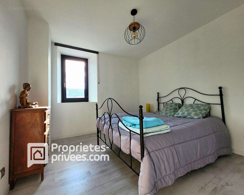 Maison à SAINT-PAUL-LE-JEUNE